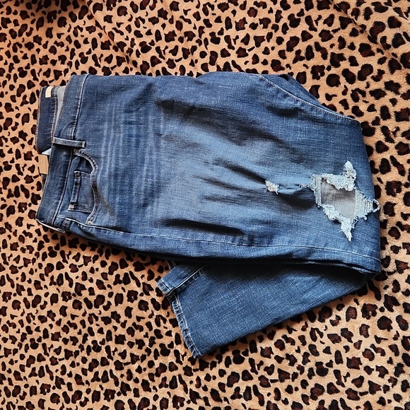 NWT DISTRESSED Levi's 711 Skinny Jeans - Picture 2 of 5